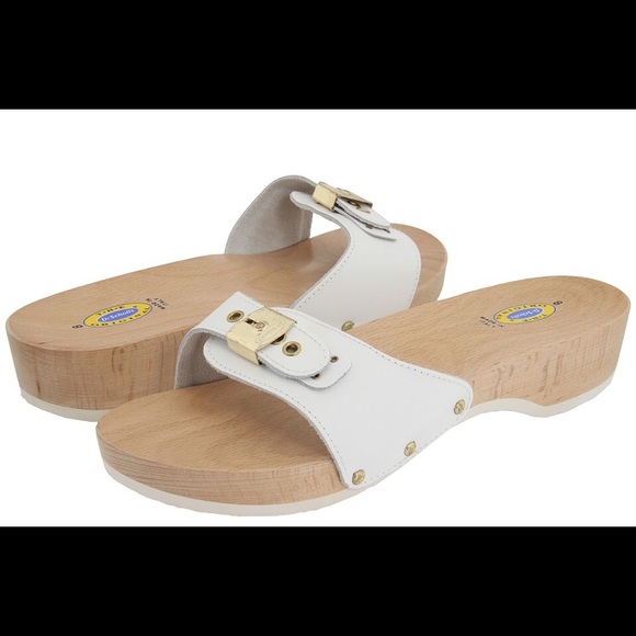 white dr scholls sandals